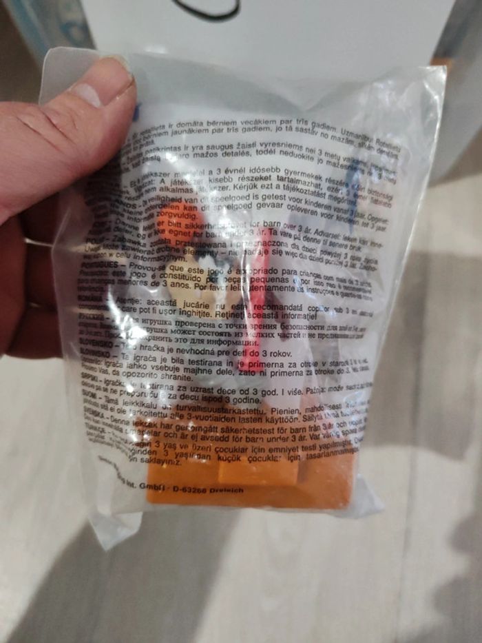 Figurine McDonald's space jam taz - photo numéro 2