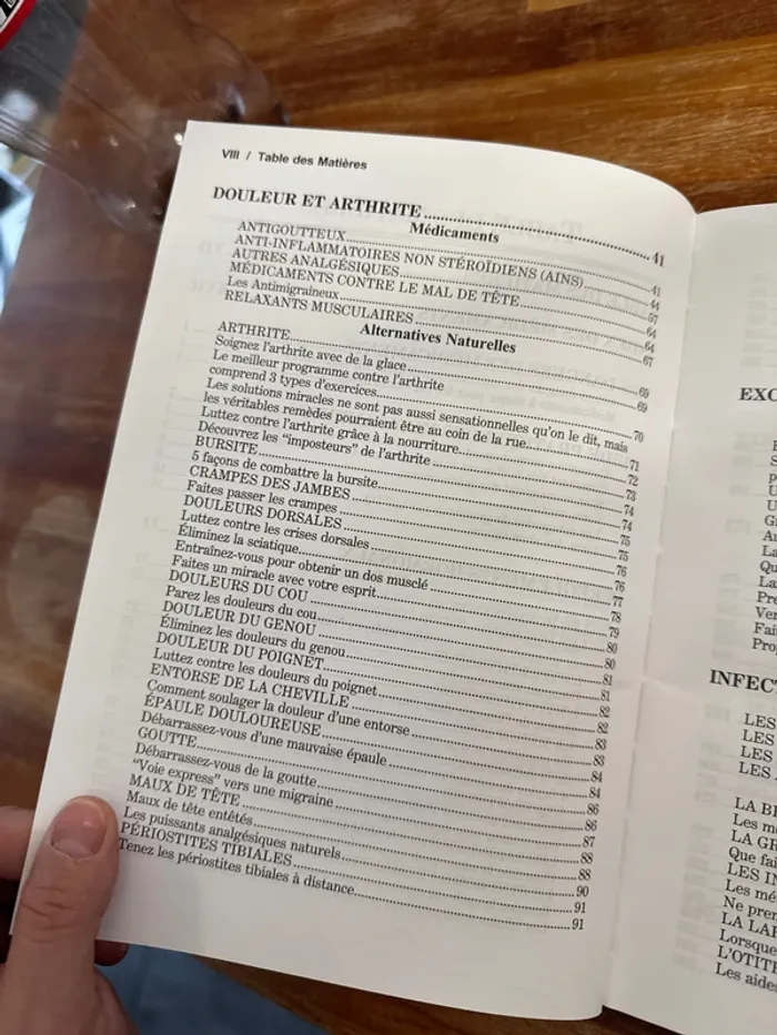 Livre le guide de 601 médicaments ce qu’ils font leur effet secondaire et leur alternative naturel - photo numéro 7