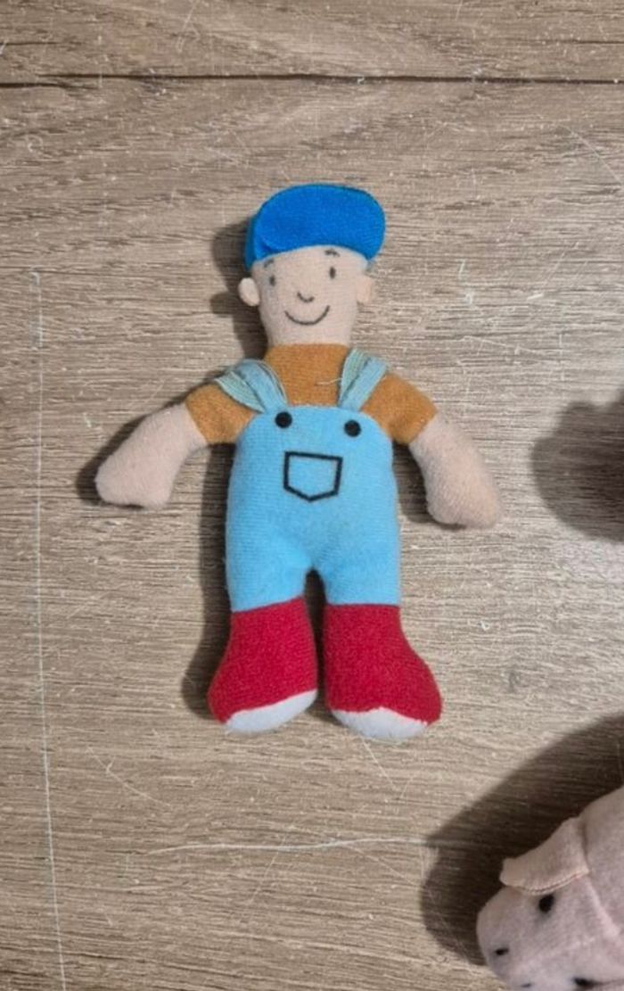 Ferme en tissus avec personnages - photo numéro 2