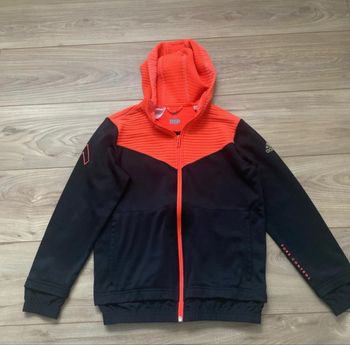 Haut Adidas à capuche 