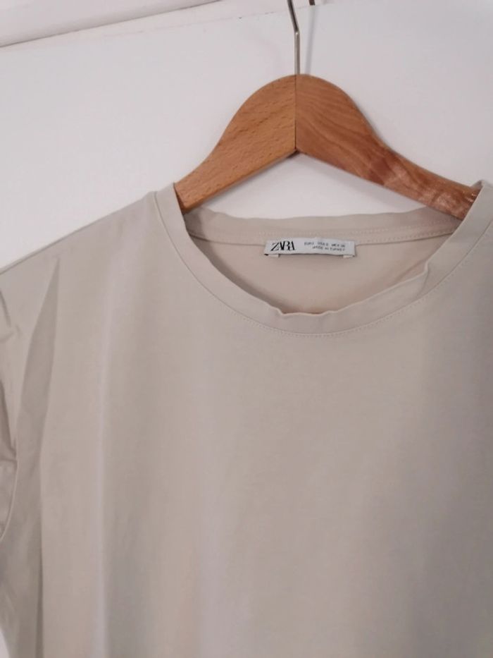 T-shirt Zara taille S - photo numéro 2