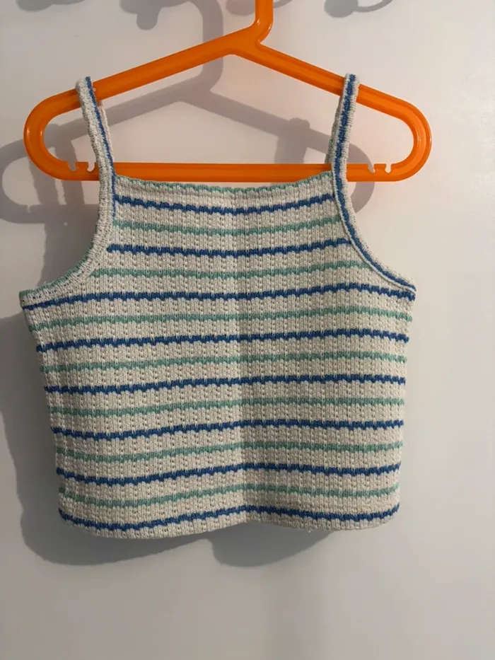 Croc top