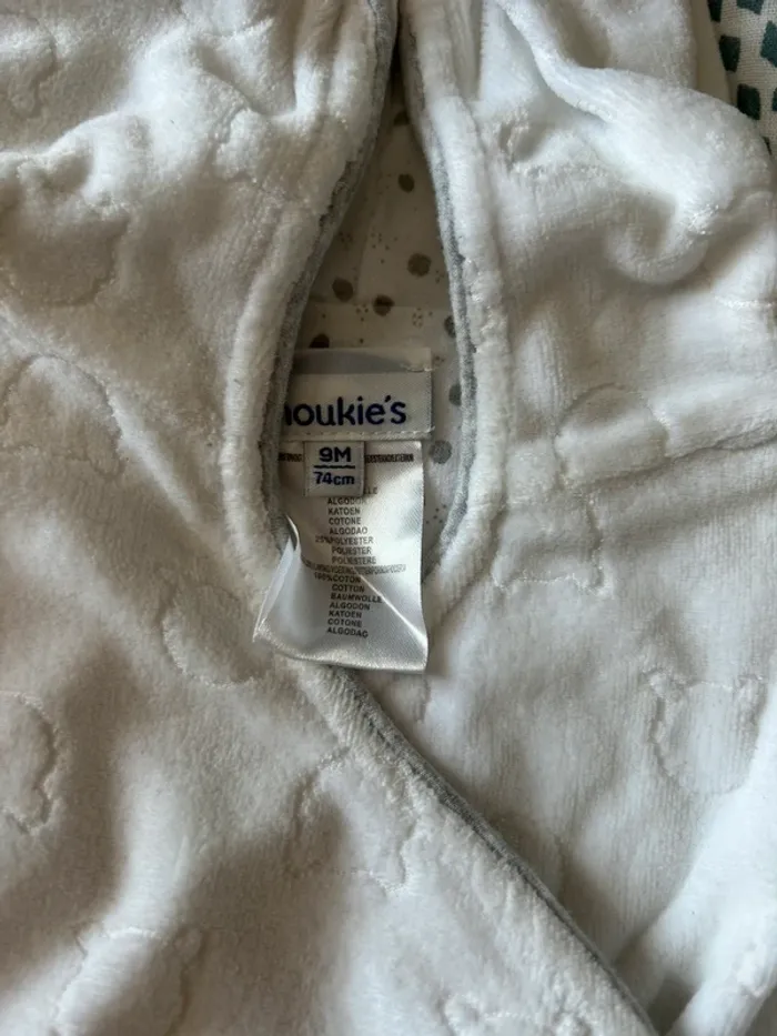 Pull / gilet - photo numéro 2