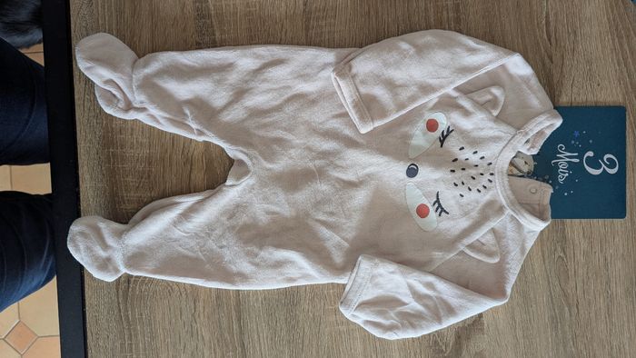 2 pyjamas velours - photo numéro 3