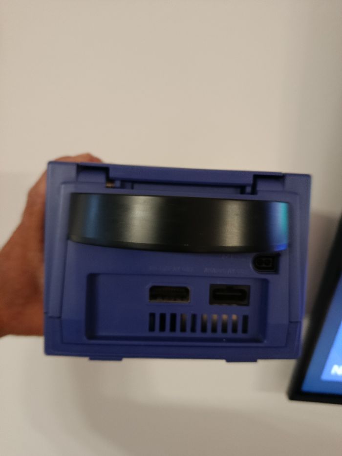 Nintendo GameCube violette manette câble et 1 jeu - photo numéro 8