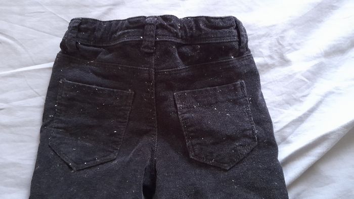 Jean noir - photo numéro 5