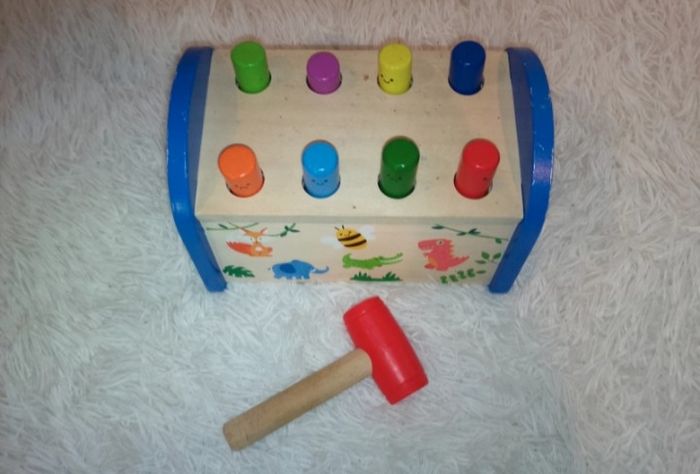 Banc à martelé en bois - photo numéro 3