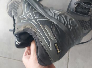 Basket Asics taille 42