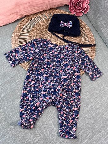 Pyjama et bonnet taille naissance