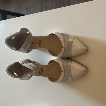 Sandales à talon