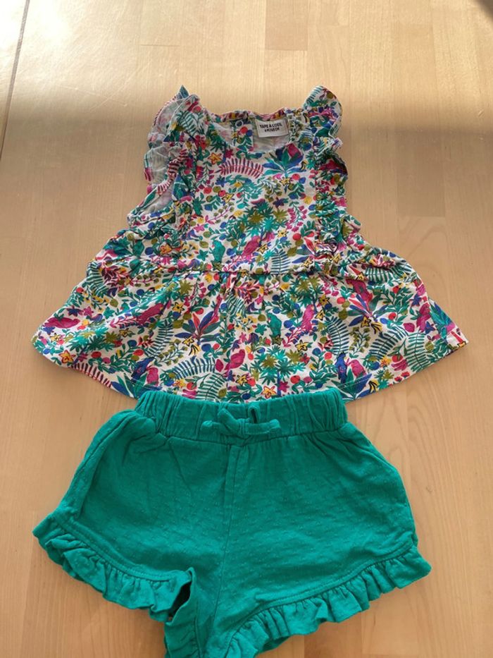 Magnifique ensemble fille TAO 6 mois neuf