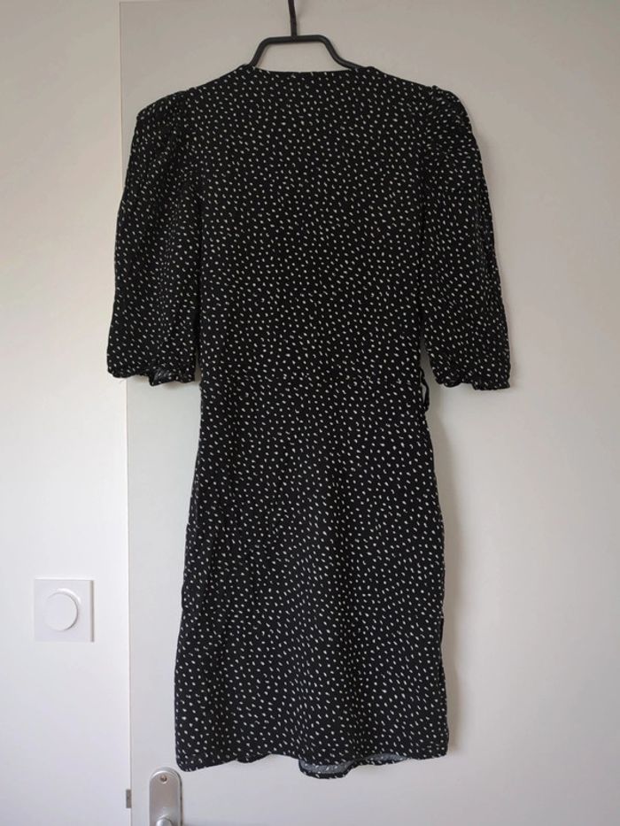 Magnifique robe Pull and Bear - photo numéro 3