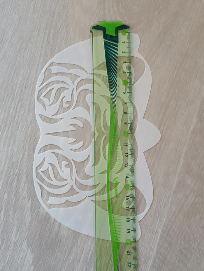 Masque pochoir enfant - photo numéro 2