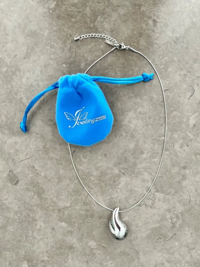 Collier Pendentif Goutte d’Eau - photo numéro 4