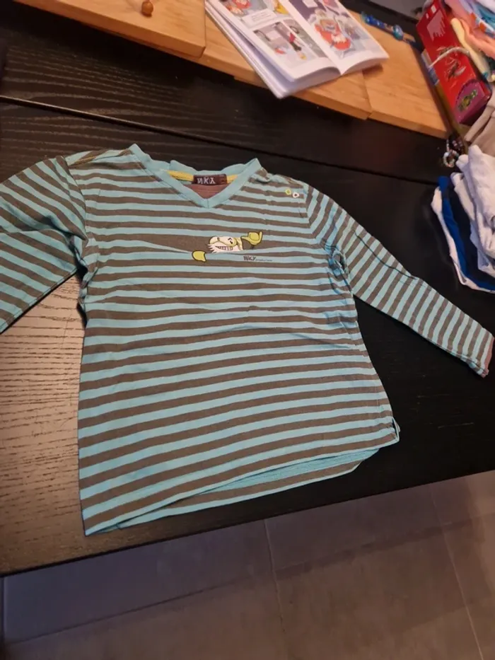 Pull taille 6 ans