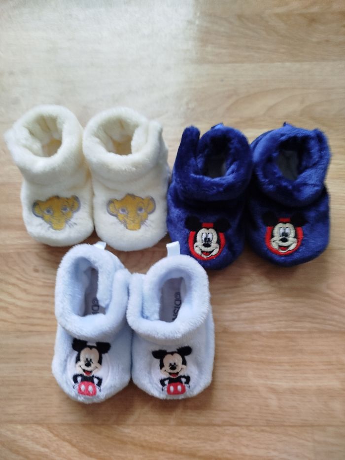 Lot 3 paire de chaussons taille 0/3 mois