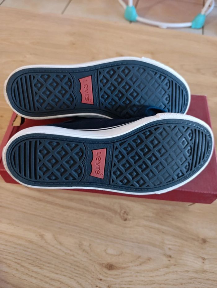 Levis T37 - photo numéro 5