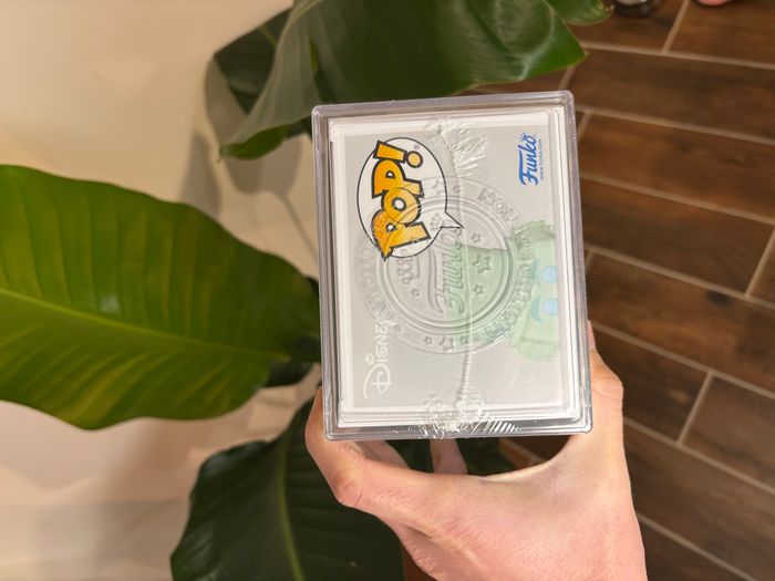 Figurine Pop! Mad Hatter (Glow) with Pop! Protector n°1060- Alice au Pays des Merveilles - photo numéro 4