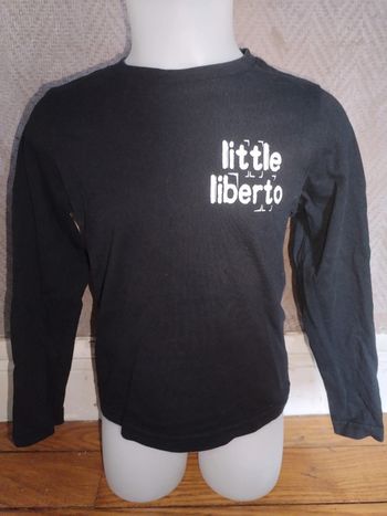 Lot de 8 tee shirt manches longues taille 6 ans