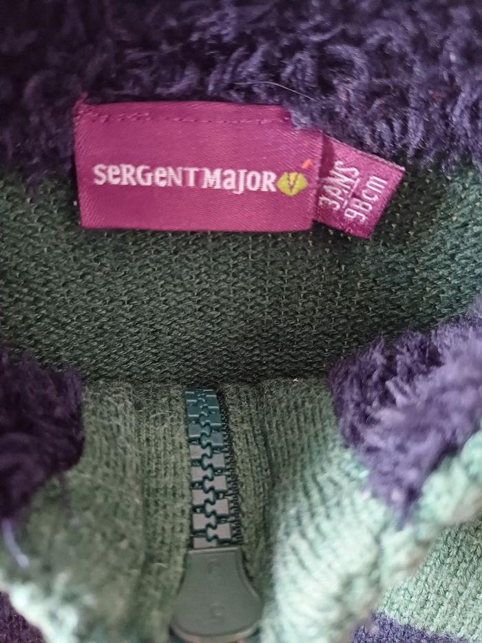 Gilet "racing" en taille 3 ans - photo numéro 3