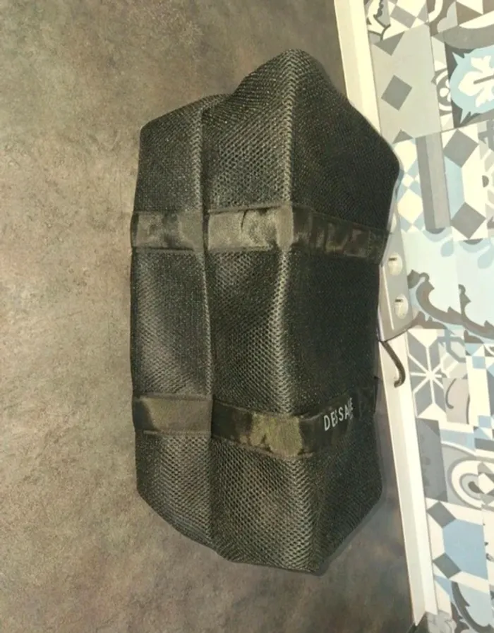 Sac dessange noir - photo numéro 2