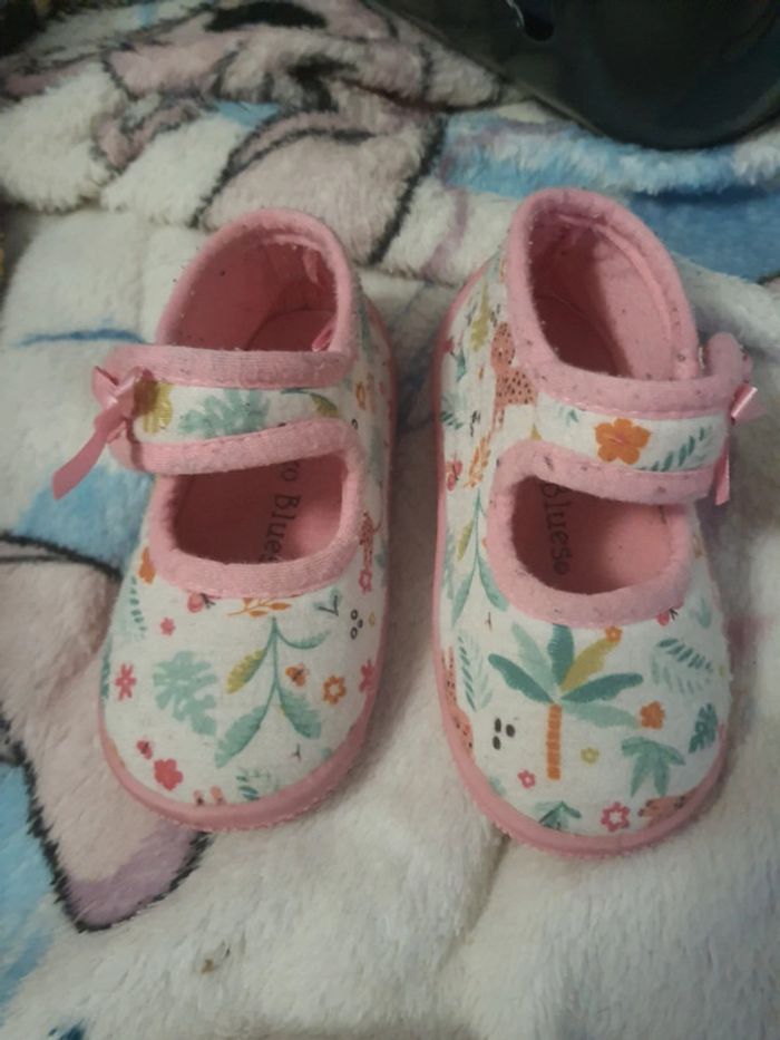 Chausson bébé fille