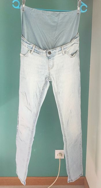 Jean slim bleu clair maternité Kiabi