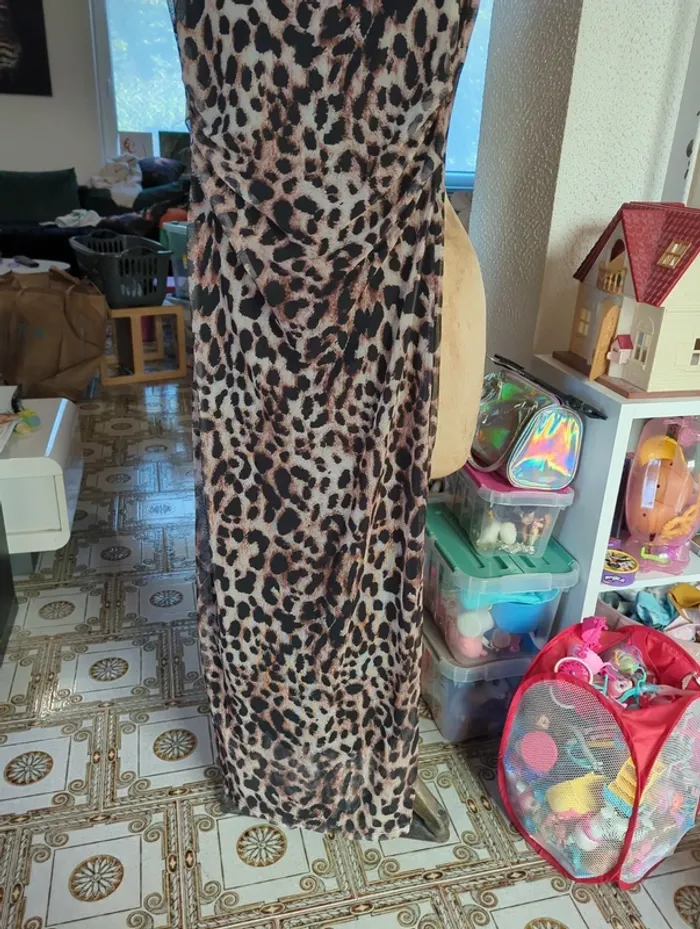 Robe léopard avec petit col - photo numéro 3