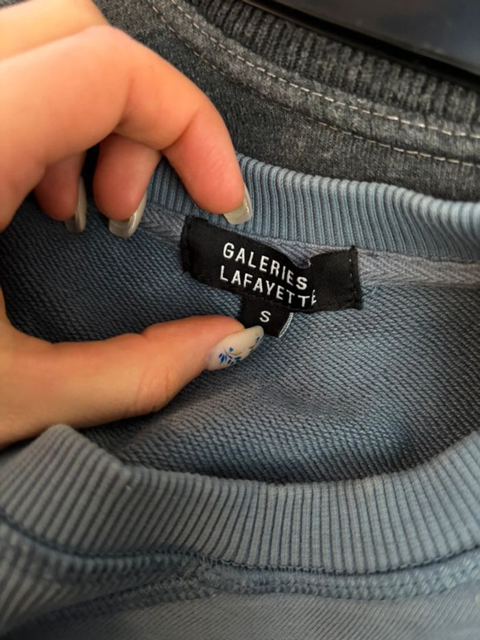 🧥 Sweat bleu Galeries Lafayette - Taille S - photo numéro 3