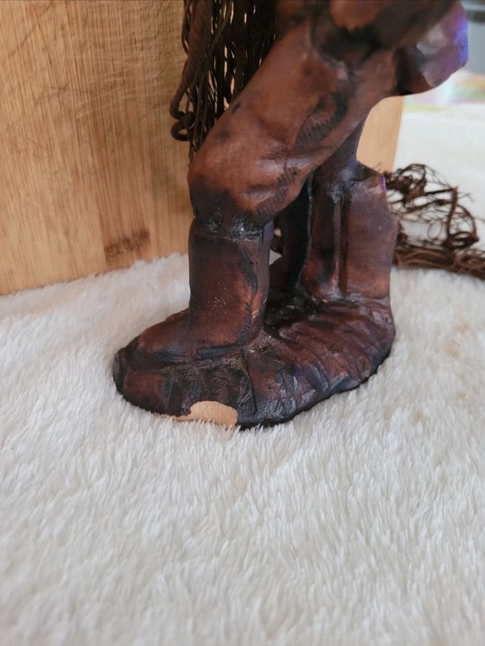 Sculpture pêcheur au filet - photo numéro 6