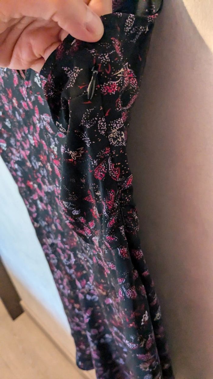 Robe noire habillée à motifs - photo numéro 5