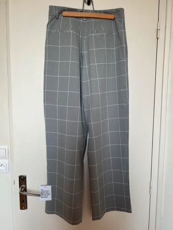 Pantalon T36 Neuf 🩶 - photo numéro 4