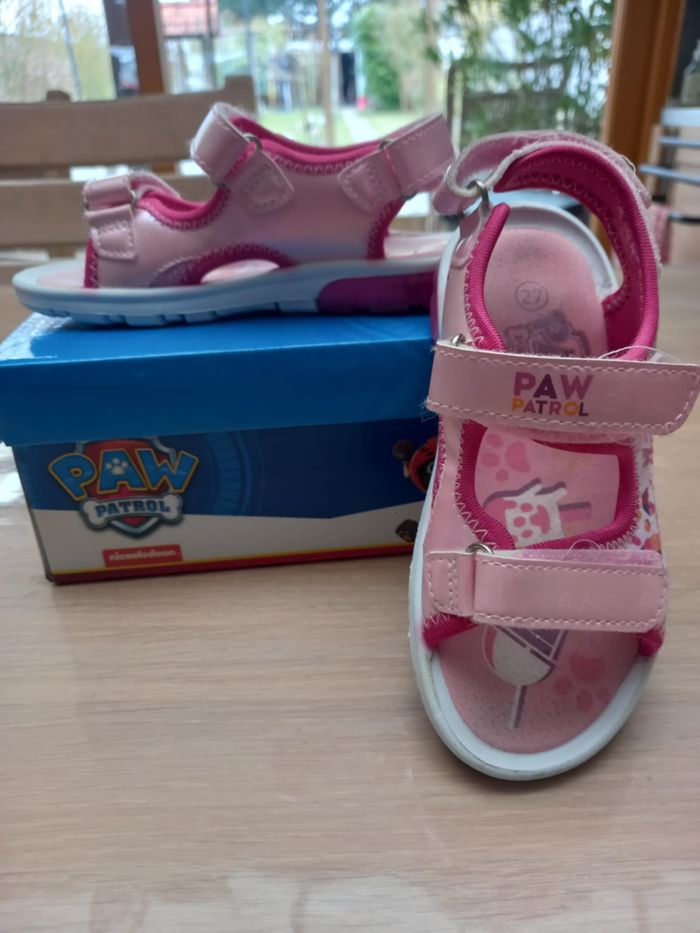 Sandalettes pointure 27🌺🌺 - photo numéro 3