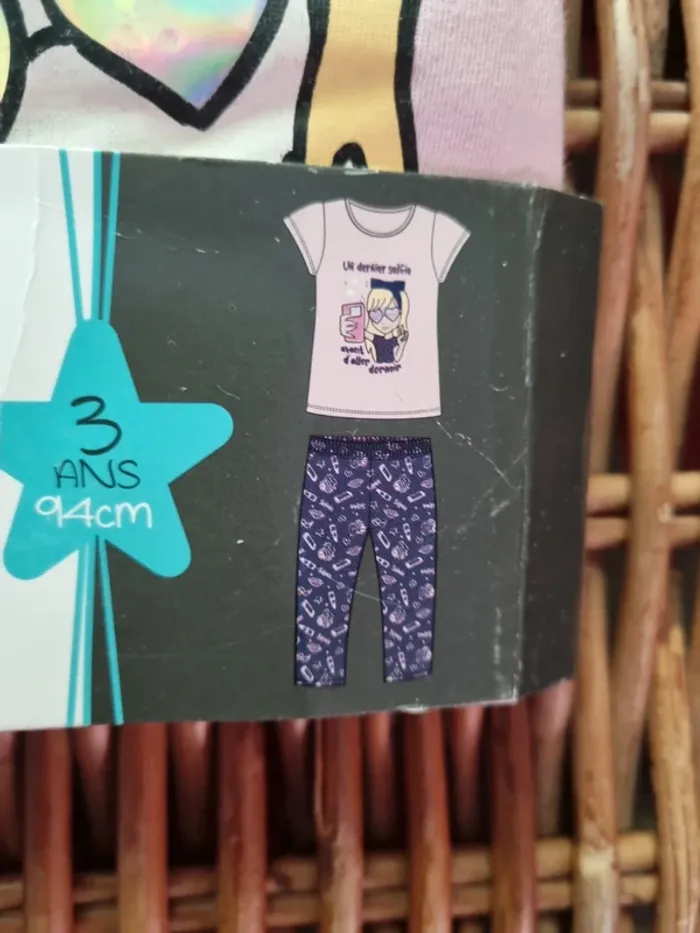 Lot de 2 pyjamas neufs fille 3 ans - photo numéro 5