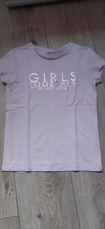 Tee-shirt MC gémo rose clair "girl together" 10 ans neuf jamais porté