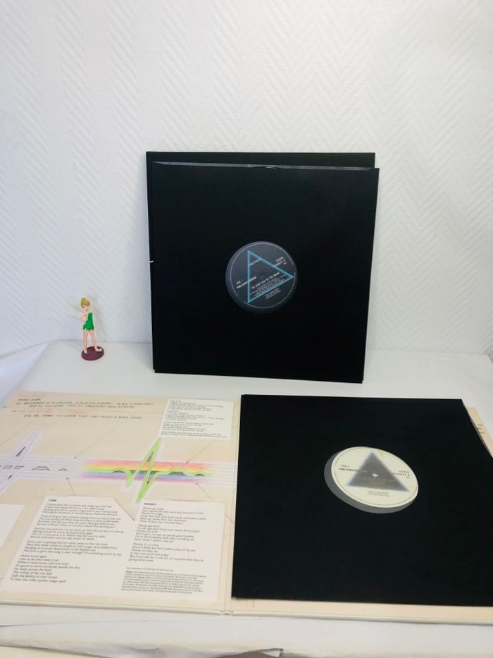 Pink Floyd - The Dark side of the moon coffret deluxe 50eme anniversaire - photo numéro 9