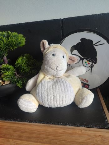 peluche doudou bouillotte blanc jaune mouton boule naloudou bonnet natoudou 3589