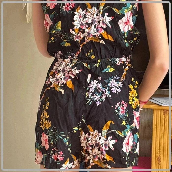 Combi short fleurie taille 32/12ans marque h&m - photo numéro 2