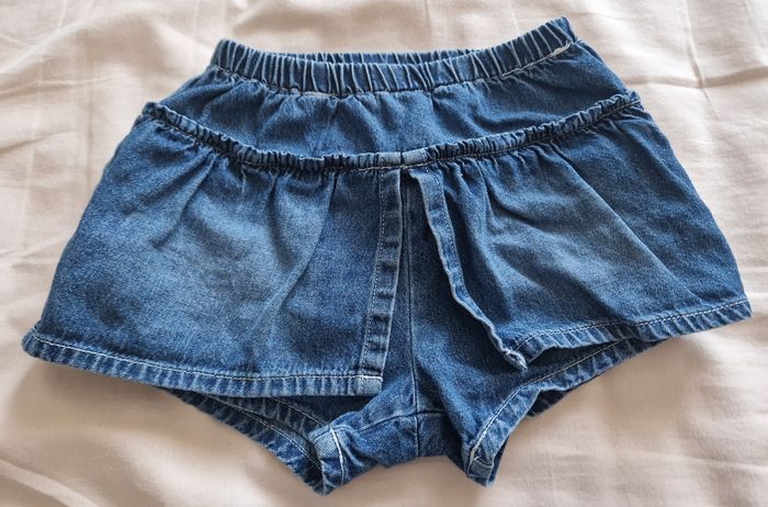 Lot 2 jupes shorts 12 mois - photo numéro 3