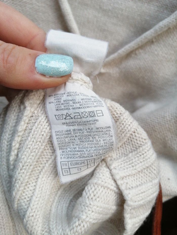 Joli pull beige en laine - photo numéro 3