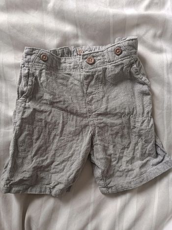 Short gris en lin