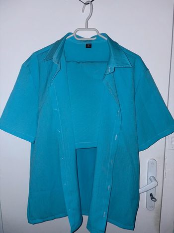 Ensemble chemise et short bleu ciel léger XL