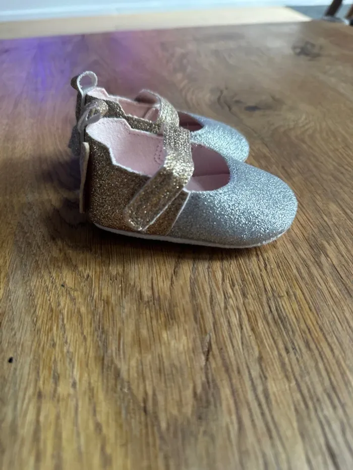 Chaussure bébé fille - photo numéro 2