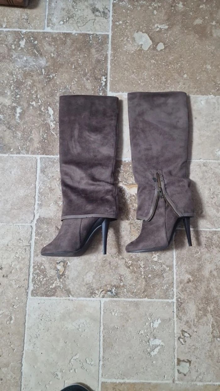 Bottes daims