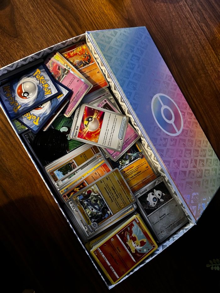 Lot de cartes Pokémon