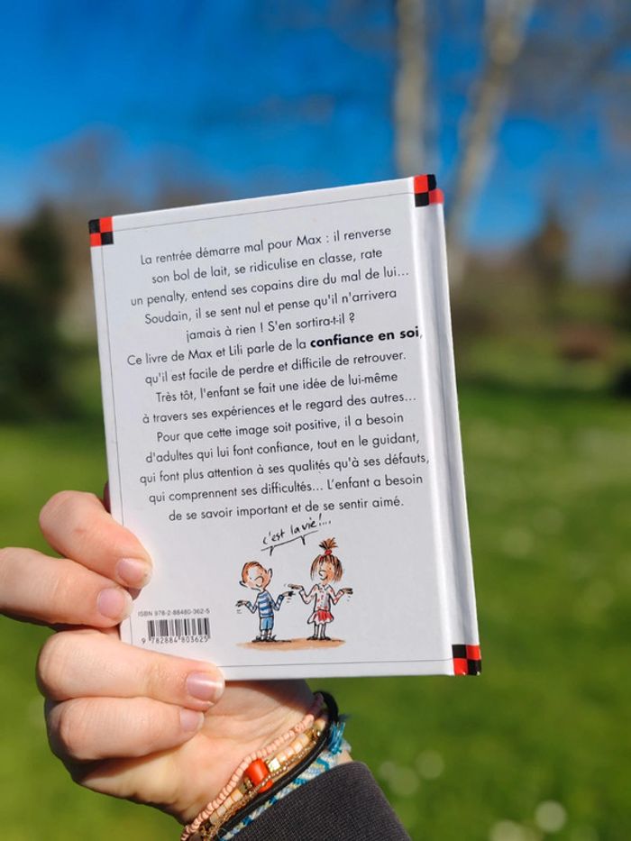 Livre max se trouve nul - max et Lili - photo numéro 2