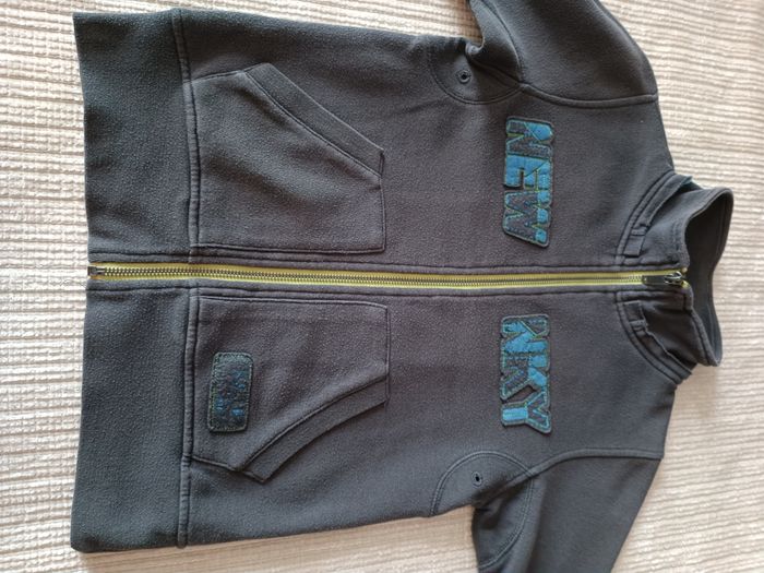 Gilet sweat T 8 ans - photo numéro 2
