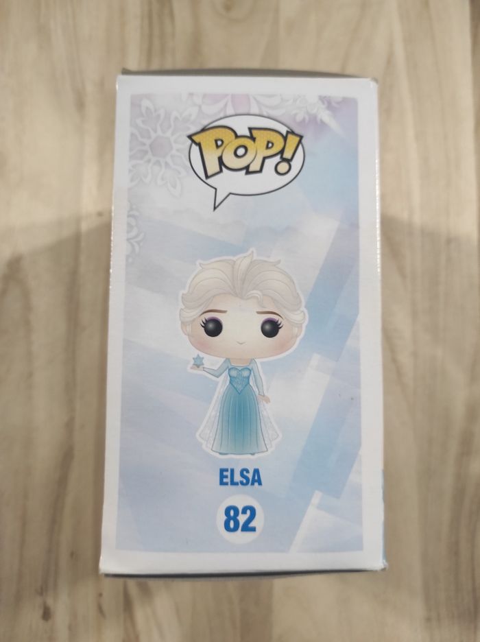 Figurine Funko pop Elsa 82 SANS boîte ( La Reine des Neiges ) - photo numéro 3