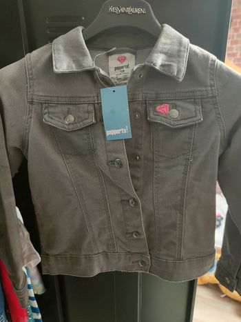Veste en jean grise neuve 7-8 ans