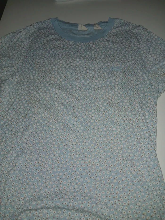Tee shirt Fleuri Levis